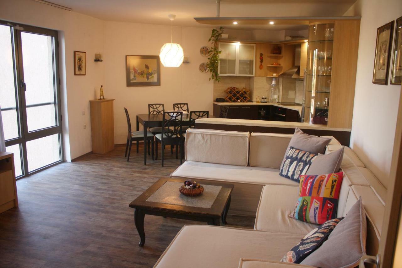 Central Square Apartment 플로브디프 외부 사진